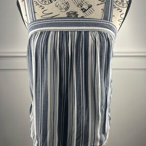 Universal Thread Smocked Bib Collar Sleeveless Top in White and Blue